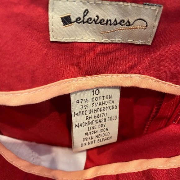 Elevenses red skirt with floral waistline - Picture 5 of 7